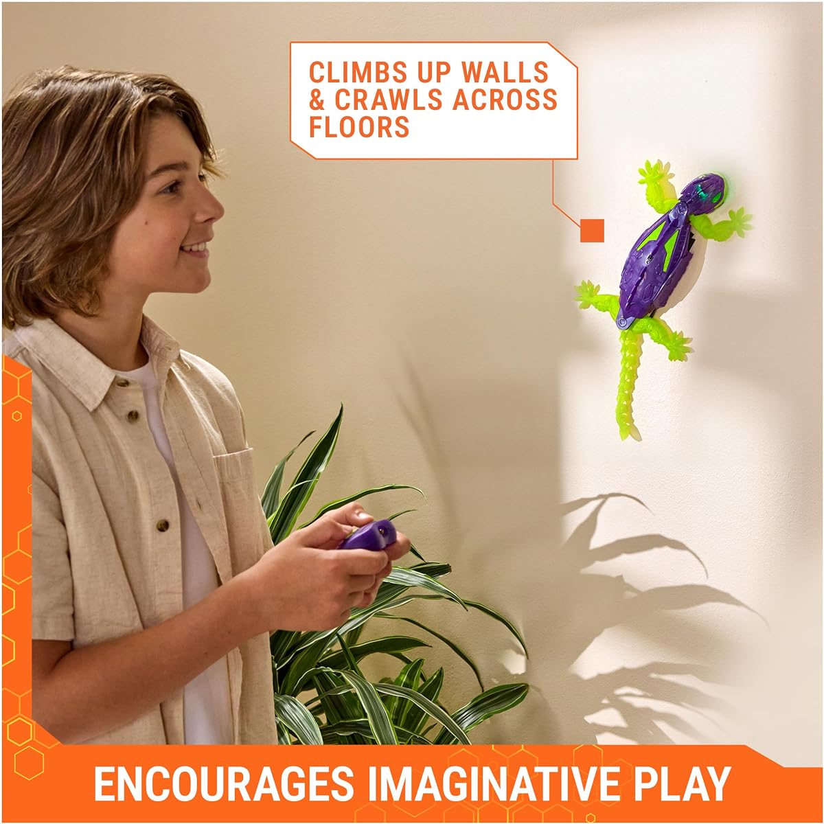 Glow-in-the-Dark Wall Crawler Gecko view 2