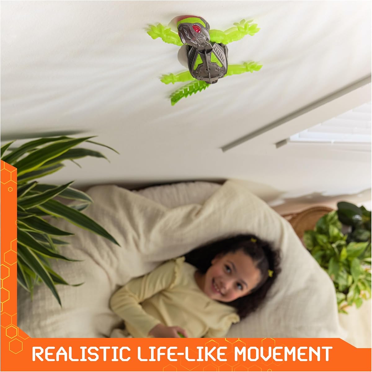 Wall Crawler Gecko Remote Control Toy view 3